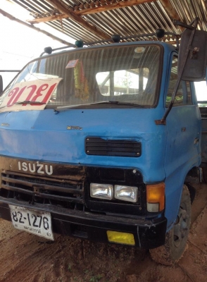 รถบรรทุก ISUZU มือสอง