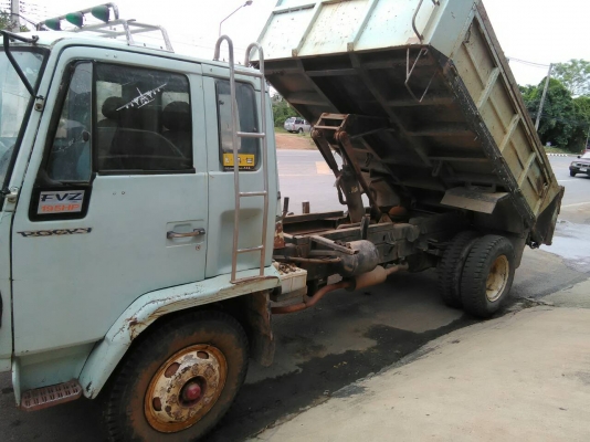 6ล้อดั้มท์