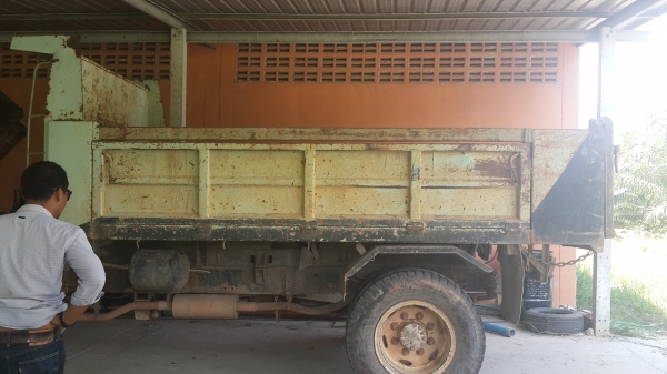 6ล้อดั้มท์