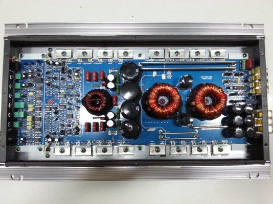 แอมป์คลาสดี Dz-3000 D