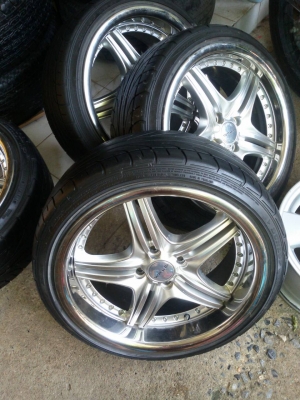 ล้อขอบ 17 4รู 100 กว้าง 7.5 พร้อมยาง 205 40 17 DUNLOP DZ ปี 13