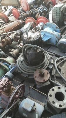 ปั๊มบำบัดน้ำเสีย สภาพสวยๆดีๆ มีมา 3 ตัว