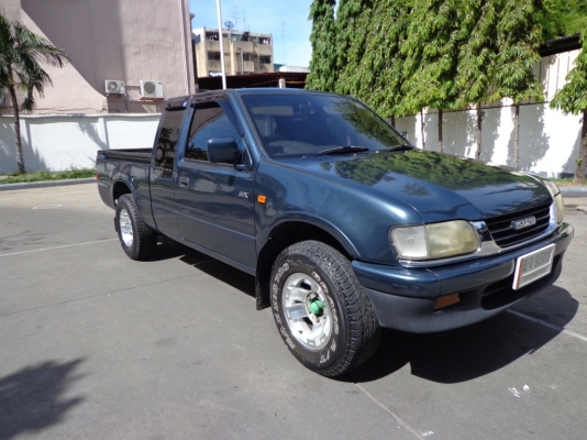 ISUZU SPACECAB, 2.8 SX TURBO โฉมดราก้อน ตัวสูงนิดๆสีสวย สนใจคุยกันได้ ดูรถได้ตลอด รถอยู่ที่บ้าน