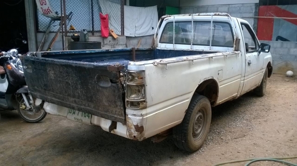 ขาย ISUZU TFR 87 เครื่องดีแน่นไม่หลวม คัสซีสวยตลอดเส้น ในหัวเก๋งมีผุ ทะเบียนครบพร้อมโอนครับ