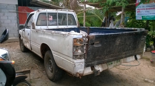 ขาย ISUZU TFR 87 เครื่องดีแน่นไม่หลวม คัสซีสวยตลอดเส้น ในหัวเก๋งมีผุ ทะเบียนครบพร้อมโอนครับ