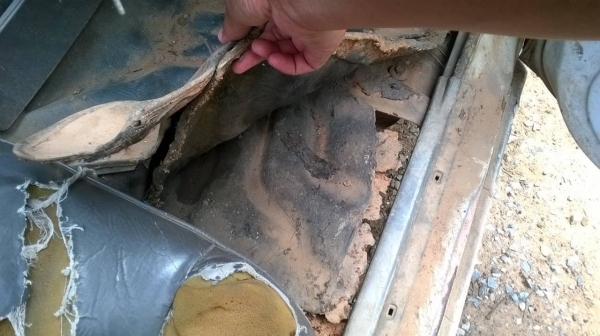 ขาย ISUZU TFR 87 เครื่องดีแน่นไม่หลวม คัสซีสวยตลอดเส้น ในหัวเก๋งมีผุ ทะเบียนครบพร้อมโอนครับ