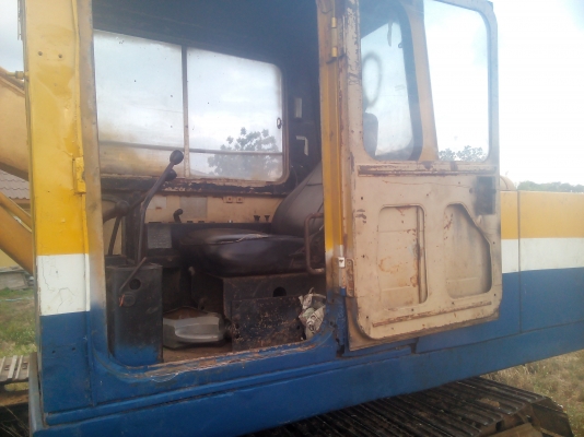 ขายด่วนแบ็คโฮโคมัตซุ120ตามสภาพพร้อมใช้งานปกติไม่โหลดตักดินได้ทั้งวัน ขายด่วนแบ็คโฮโคมัตซุ120ตามสภาพพร้อมใช้งานปกติไม่โหลดตักดินได้ทั้งวัน