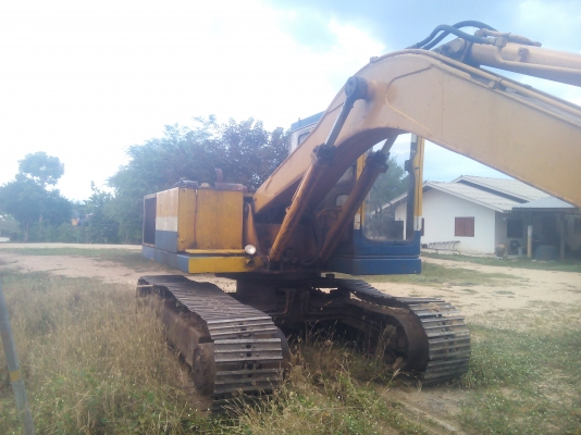 ขายด่วนแบ็คโฮโคมัตซุ120ตามสภาพพร้อมใช้งานปกติไม่โหลดตักดินได้ทั้งวัน ขายด่วนแบ็คโฮโคมัตซุ120ตามสภาพพร้อมใช้งานปกติไม่โหลดตักดินได้ทั้งวัน