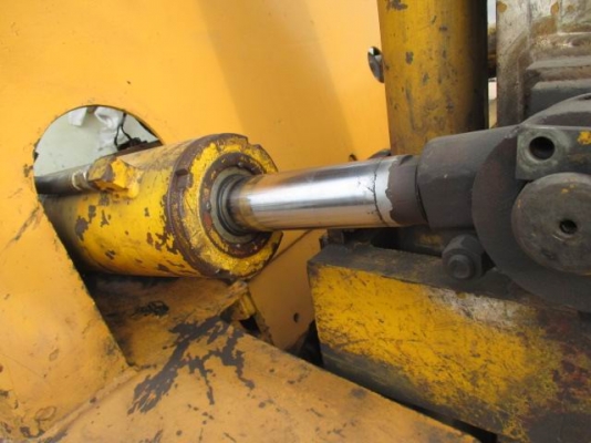 ขายรถยก7ตัน...เสา3.5เมตรงายาวมาก