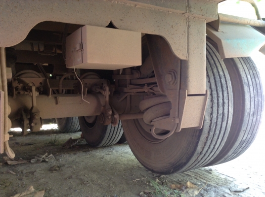 ขายหางพื้นเรียบ  3 เพลาแท้ ยกล้อได้