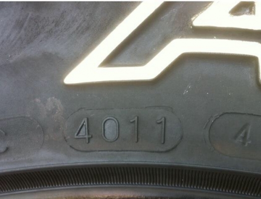 ยาง Maxxis ดอกAT 30 9.5 R15 ปลายปี11 ดอกเยอะ คมๆ