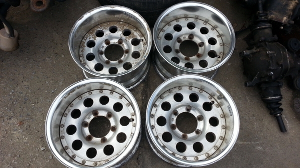 ขาย ถูก ครับ 13,500 ล้อหยดน้ำ  แท้ Japan 2 ชิ้นแท้ ของเพิ่งเปิดตู้ ไม่คด ไม่ดุ้ง มีรอยใช้งานจากญี่ปุ่น ไม่เคยใช้ในไทย ขอบ 15  กว้าง 8 1/2 et -31