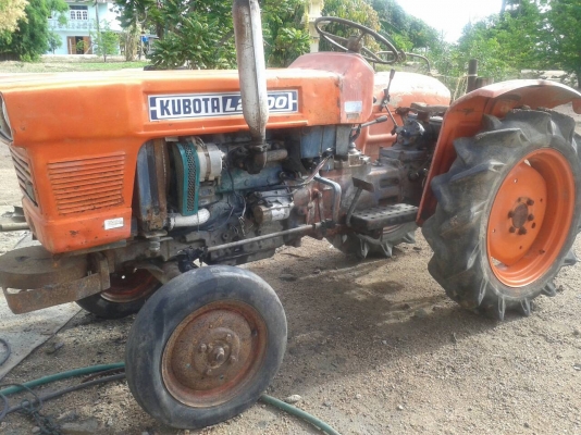 ขายl2000สภาพเดิมพร้อมใช่