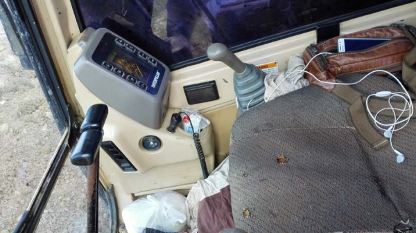 แม็กโฮลมือสอง/ Catterpillar 320B ไฟฟ้าเต็ม/ ช่วงล่างเต็ม/ เอสารเล่ม/ พร้อม แม็กโฮลมือสอง/ Catterpillar 320B ไฟฟ้าเต็ม/ ช่วงล่างเต็ม/ เอสารเล่ม/ พร้อม