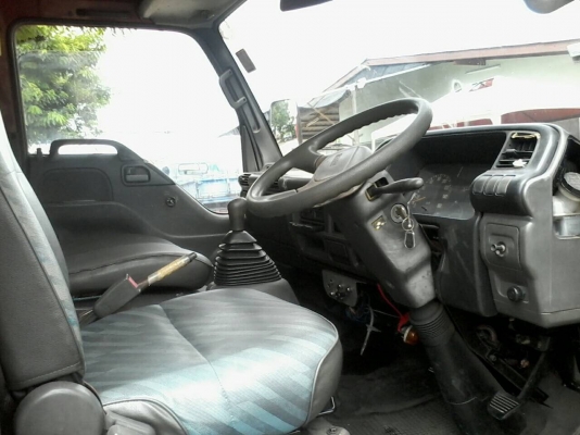 ขายรถ6ล้อISUZU NPR 130โทโบ ยูโร2 ปี44 ตู้แห้งยาว5เมตรพร้อม ลิฟท์ท้าย ขายรถ6ล้อISUZU NPR 130โทโบ ยูโร2 ปี44 ตู้แห้งยาว5เมตรพร้อม ลิฟท์ท้าย