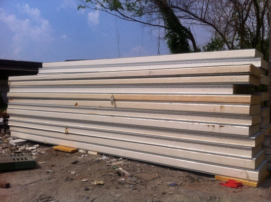 ผนังทำห้องเย็น PU ยี่ห้อKingspan 8นิ้วถูกๆด่วนๆ