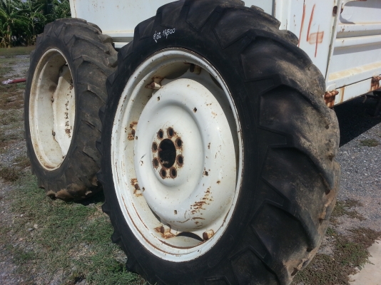 ขาย ล้อบางรถไถใหญ่เก่านอกสวยๆ พร้อมกระทะ