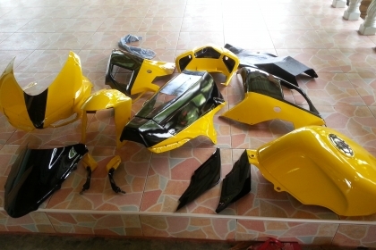 รับ สั้งประกอบ CBR 400 VFR400  สามารถเลือกสี เลือกแฟริ่งได้ครับทะเบียนแท้ทุกคัน