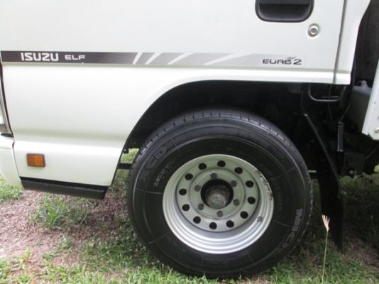 ISUZU EURO 2 NKR 100 แรงม้า TURBO INTER รถห้าง มือเดียวไม่ติดเวลา