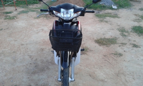 ขายเวฟ110i ทะเบืยนเต็ม-17500