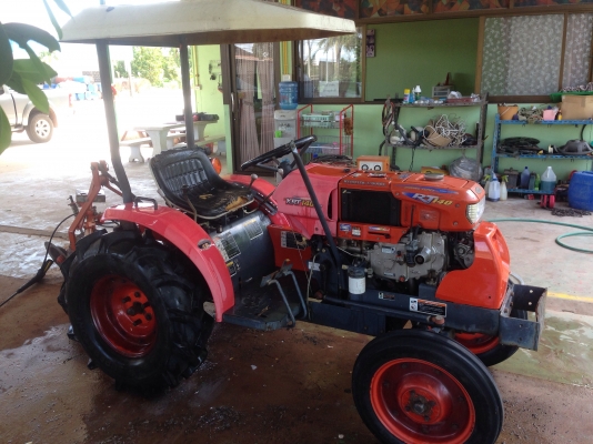 ขายKOBOTA. KRT. 140. ปี50 รถพร้อมใช้อุปกรครบเล่มพร้อมโอนถูกๆ