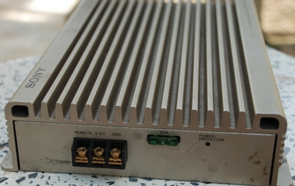 แอมป์ SONY XM-4045 แอมป์ SONY XM-4045