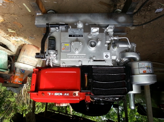 ขายเครื่องยันม่า     10.5    แรง.  สิบแรงครึ่ง TF  105L  เจ้าพลัง เครื่องแน่น   คุยกันได้ต่อลองกันได้กันเองคับ
