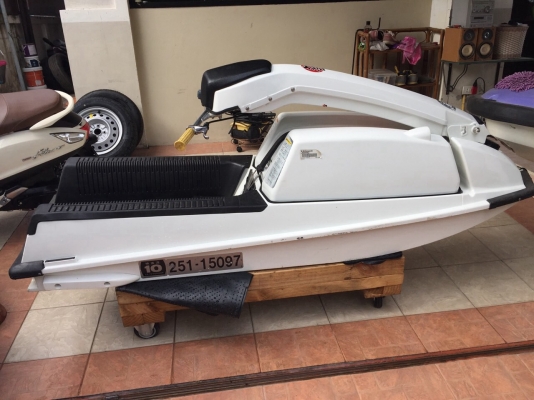 ขายเจสกี KAWASAKI 550. ราคา 21000 บาท ขายเจสกี KAWASAKI 550. ราคา 21000 บาท