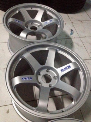 !!!ล้อ TE37 18" 5/114 F9.5-R10 off30 15,000.บาท ไม่มีซ่อม เก็บสีมาอย่างเดียวใหม่กิบ 086-555-8552 !!!ล้อ TE37 18" 5/114 F9.5-R10 off30 15,000.บาท ไม่มีซ่อม เก็บสีมาอย่างเดียวใหม่กิบ 086-555-8552