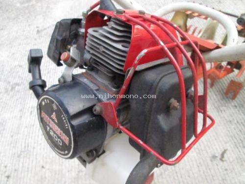 เครื่องกำจัดวัชพืชในร่องข้าว  MARUYAMA   MA3 รหัสสินค้า : 80802440  หรือเพิ่มเติมไดที่ www.nihonmono.com