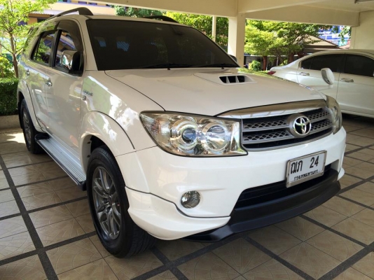 Fortuner 2009 TRD จอดมากกว่าขับ ตอนนี้ไม่ขับแล้ว ช่วงล่าง TRD ทั้งระบบ เครื่องเสียง ส.รัชนีซาวด์ ทั้งระบบ เช็คศูนย์ตลอด ประกันชั้น1 ภาษีเต็ม วิ่ง8หมื่น 086-555-8552 Fortuner 2009 TRD จอดมากกว่าขับ ตอนนี้ไม่ขับแล้ว ช่วงล่าง TRD ทั้งระบบ เครื่องเสียง ส.รัชนีซาวด์ ทั้งระบบ เช็คศูนย์ตลอด ประกันชั้น1 ภาษีเต็ม วิ่ง8หมื่น 086-555-8552