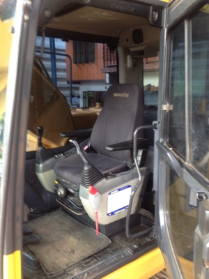 ขาย รถแมคโค KOMATSU PC 200 -8 รถสวย ทะเบียนเต็ม