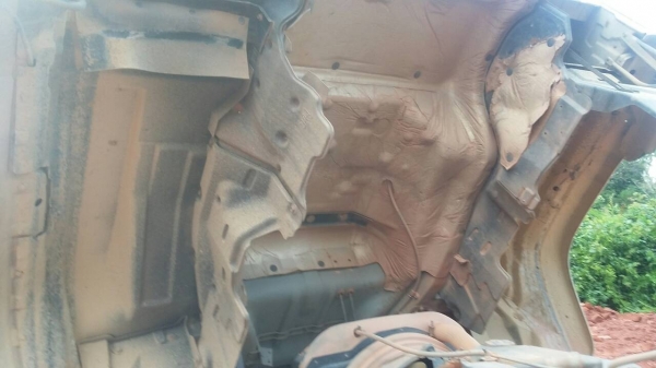 รถอีซูซุ 6 ล้อดั้ม FTR  200 แรงม้า. ปี 49   สนใจติดต่อ  081 - 6079515