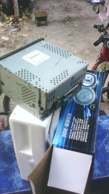 ลดราคาเหลือ 600 บาท ขายเครื่องเล่นcdติดรถยนต์ พร้อมลำโพง6*9 1คู่