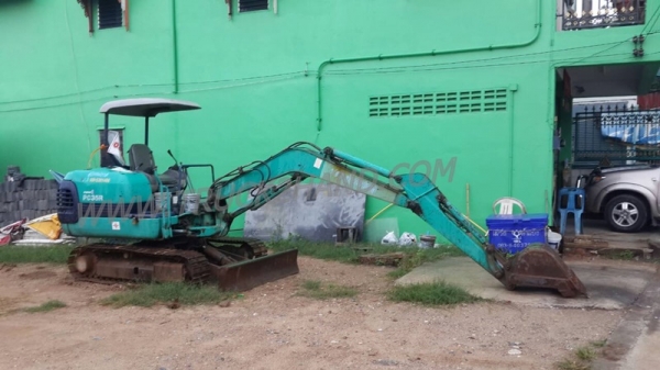 รถแบคโฮ KOMATSU PC35R พร้อมใช้งาน