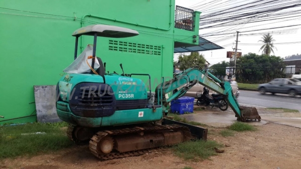 รถแบคโฮ KOMATSU PC35R พร้อมใช้งาน