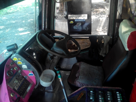 ขายด่วน รถบัสพัดลม 3 เสา s