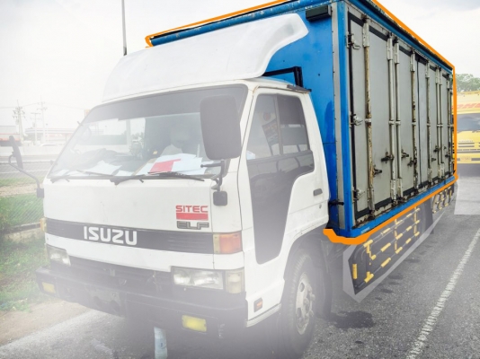 **29,000 บ.ต่อรอง/// ตู้แห้ง10บาน 5.50เมตร **ขาย ตู้แห้ง 10บาน สำหรับรถบรรทุก 6ล้อ ตู้10บาน สภาพดี ยกลงจาก 6ล้อ ขนาด5.50ม. ขนาดตู้ ยาว5.50ม./กว้าง2.10ม./สูง1.80ม. พื้นดี ไม่ผุ ประตูใช้งานปกติทุกตัว ไม่มีชำรุด ทรงดี สีสันดี สภาพตู้โดยรวม70\% ครับ พร้อมใช้งา **29,000 บ.ต่อรอง/// ตู้แห้ง10บาน 5.50เมตร **ขาย ตู้แห้ง 10บาน สำหรับรถบรรทุก 6ล้อ ตู้10บาน สภาพดี ยกลงจาก 6ล้อ ขนาด5.50ม. ขนาดตู้ ยาว5.50ม./กว้าง2.10ม./สูง1.80ม. พื้นดี ไม่ผุ ประตูใช้งานปกติทุกตัว ไม่มีชำรุด ทรงดี สีสันดี สภาพตู้โดยรวม70\% ครับ พร้อมใช้งา