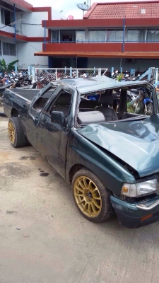 อีซูซุเเคป ปี95 เครื่อง90 สีเขียว โอนลอยๆ หรือ เเยกอะไหลทั้งคัน