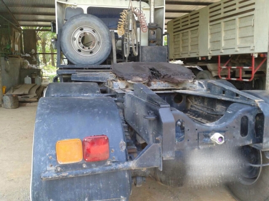 รถอีซูซุ 10 ล้อ หัวลาก  GXZ  320 แรงม้า. ปี 48  (  ขายแม่ , ลูก.  )     สนใจติดต่อ  081 - 6079515