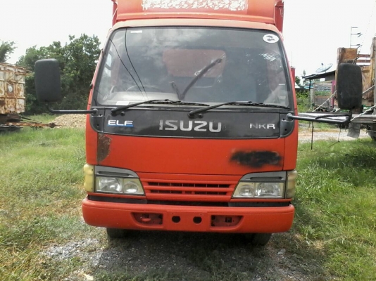 ขาย6ล้อISUZU NKR ปี48ไฟทับทิม เครื่อง130โทโบ ตู้แห้งยาว4.30เมตร