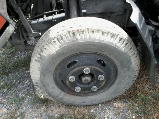 ขาย6ล้อISUZU NKR ปี48ไฟทับทิม เครื่อง130โทโบ ตู้แห้งยาว4.30เมตร