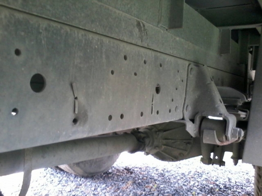 ขาย6ล้อISUZU NKR ปี48ไฟทับทิม เครื่อง130โทโบ ตู้แห้งยาว4.30เมตร