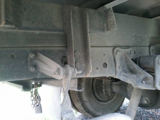 ขาย6ล้อISUZU NKR ปี48ไฟทับทิม เครื่อง130โทโบ ตู้แห้งยาว4.30เมตร