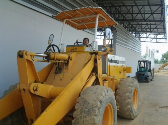 รถตัก komussuขายถูก 0817644684