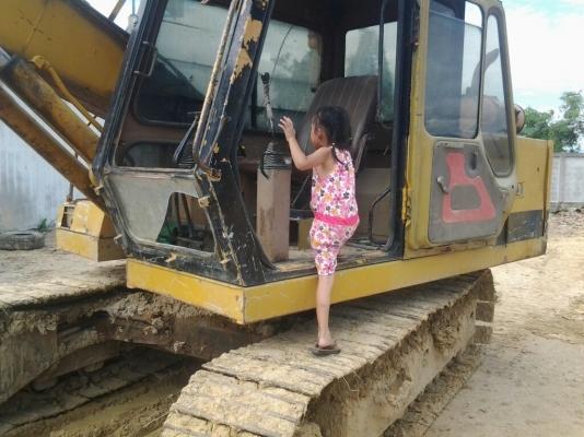 รถแมคโครCAT 120  0817644684