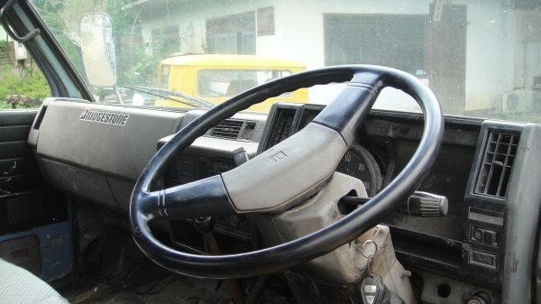 ISUZU NPR เครื่อง4BD1(115แรง) เพาเวอร์ ยางดี คัสฃีสวยมาก รถสวยพร้อมใช้ ISUZU NPR เครื่อง4BD1(115แรง) เพาเวอร์ ยางดี คัสฃีสวยมาก รถสวยพร้อมใช้