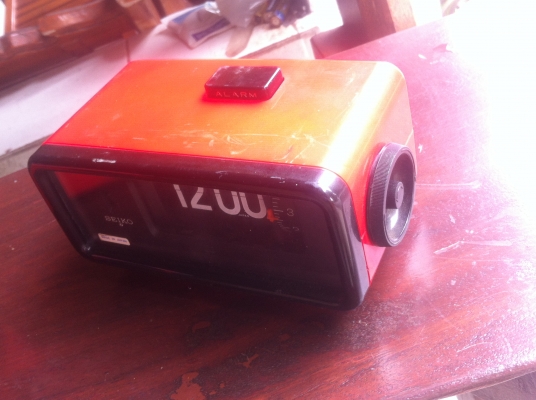 นาฬิกาตั้งโต๊ะพลิกแผ่นป้ายพลิก SEIKO จากญี่ปุ่น คลาสสิคแผ่นป้ายบอกเวลา