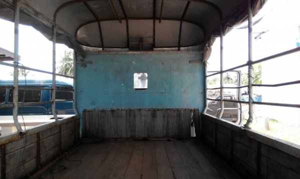 รถบรรทุก  ISUZU NKR 88 แรงม้า