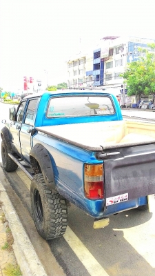 ขายรถกระบะ Toyota Hilux LN 40 ม้ากระโดด 4 ประตู  ยกสูง ยาง Mud